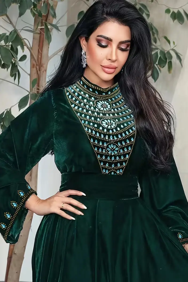 Velvet Signature Abaya | Designer Abayas